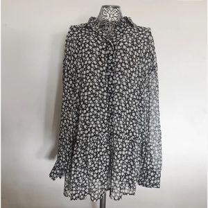 Black And White Floral H&M Tunic Xs